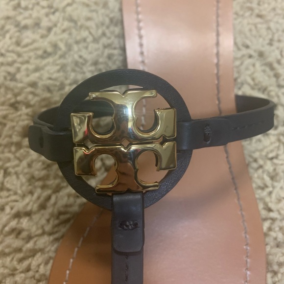 Tory Burch sandals - Picture 3 of 4